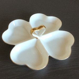 Ceramic 4 part divider dish